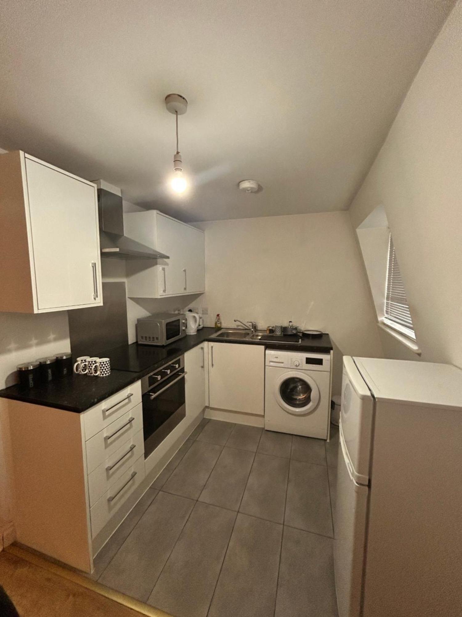Leicester Studio At City Centre With Free Parking Zewnętrze zdjęcie